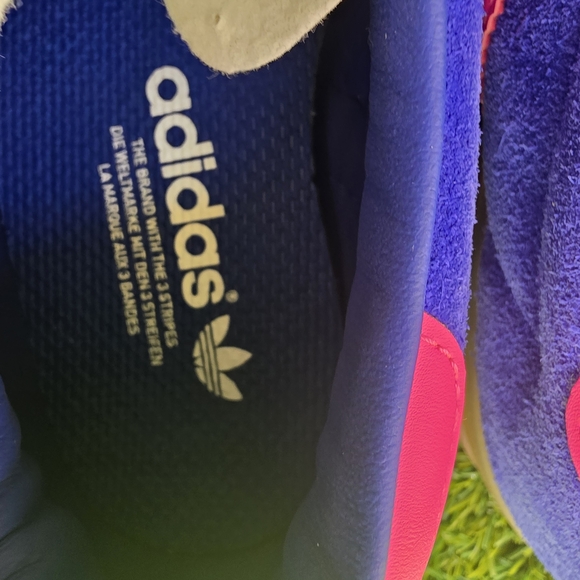 Adidas Women's Blue and Pink Sneakers - Picture 6 of 7